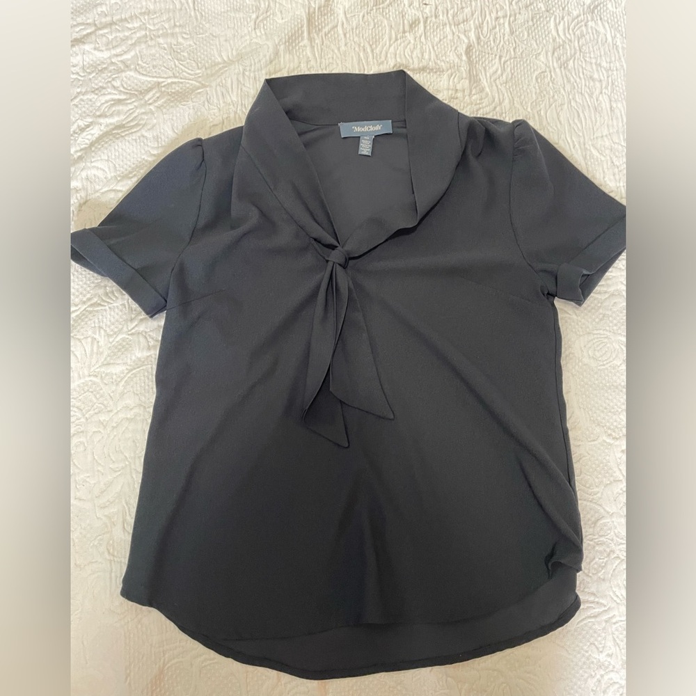 ModCloth vintage inspired blouse